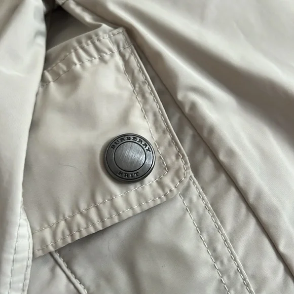 Burberry Brit Lightweight Trench Raincoat - Picture 9 of 9